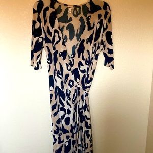 Dress with big cheetah print